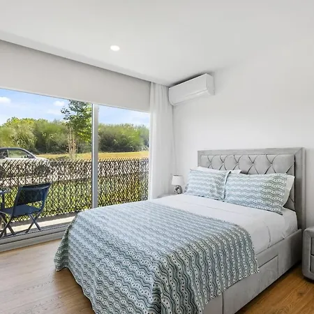 Sunny | Balcony & Pool Apartment