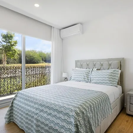 Apartment Sunny | Balcony & Pool *