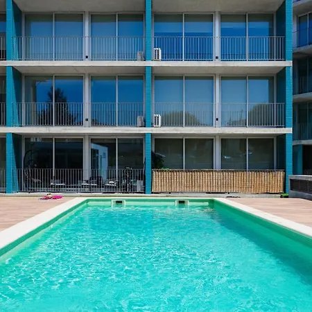 Sunny | Balcony & Pool