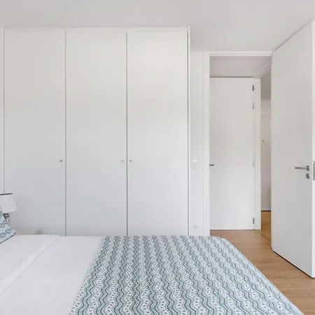 Apartment Sunny | Balcony & Pool Espinho (Aveiro)