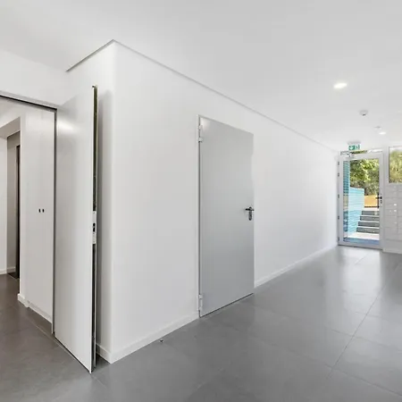 Sunny | Balcony & Pool