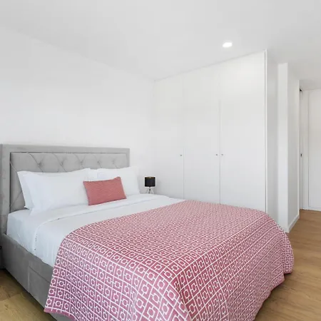 Apartment Sunny | Balcony & Pool *