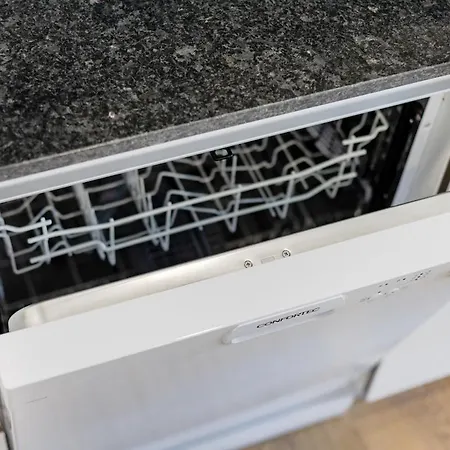 شقة Sunny | Balcony & Pool *