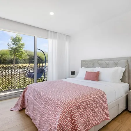 Sunny | Balcony & Pool شقة إسبِنو