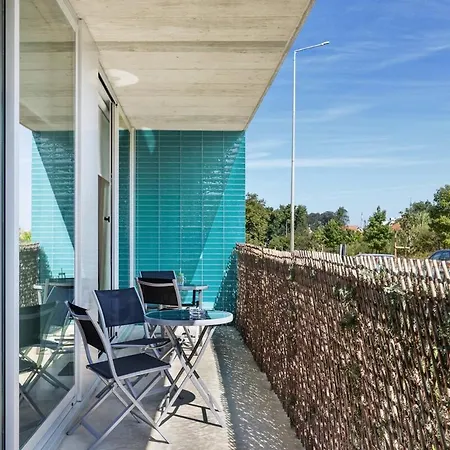 Sunny | Balcony & Pool * Espinho (Aveiro)