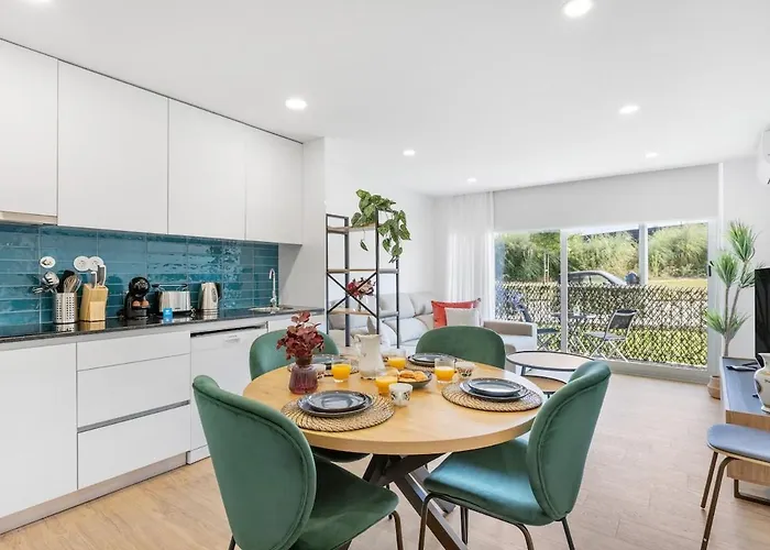 Apartament Sunny | Balcony & Pool