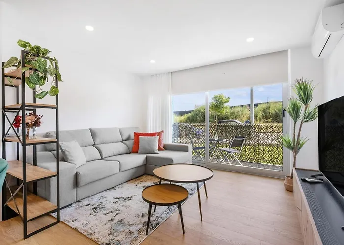 Sunny | Balcony & Pool