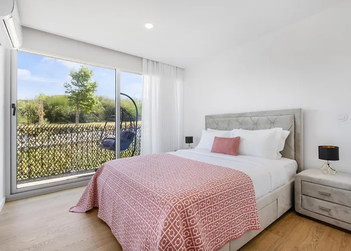 Sunny | Balcony & Pool Apartament Espinho (Aveiro)